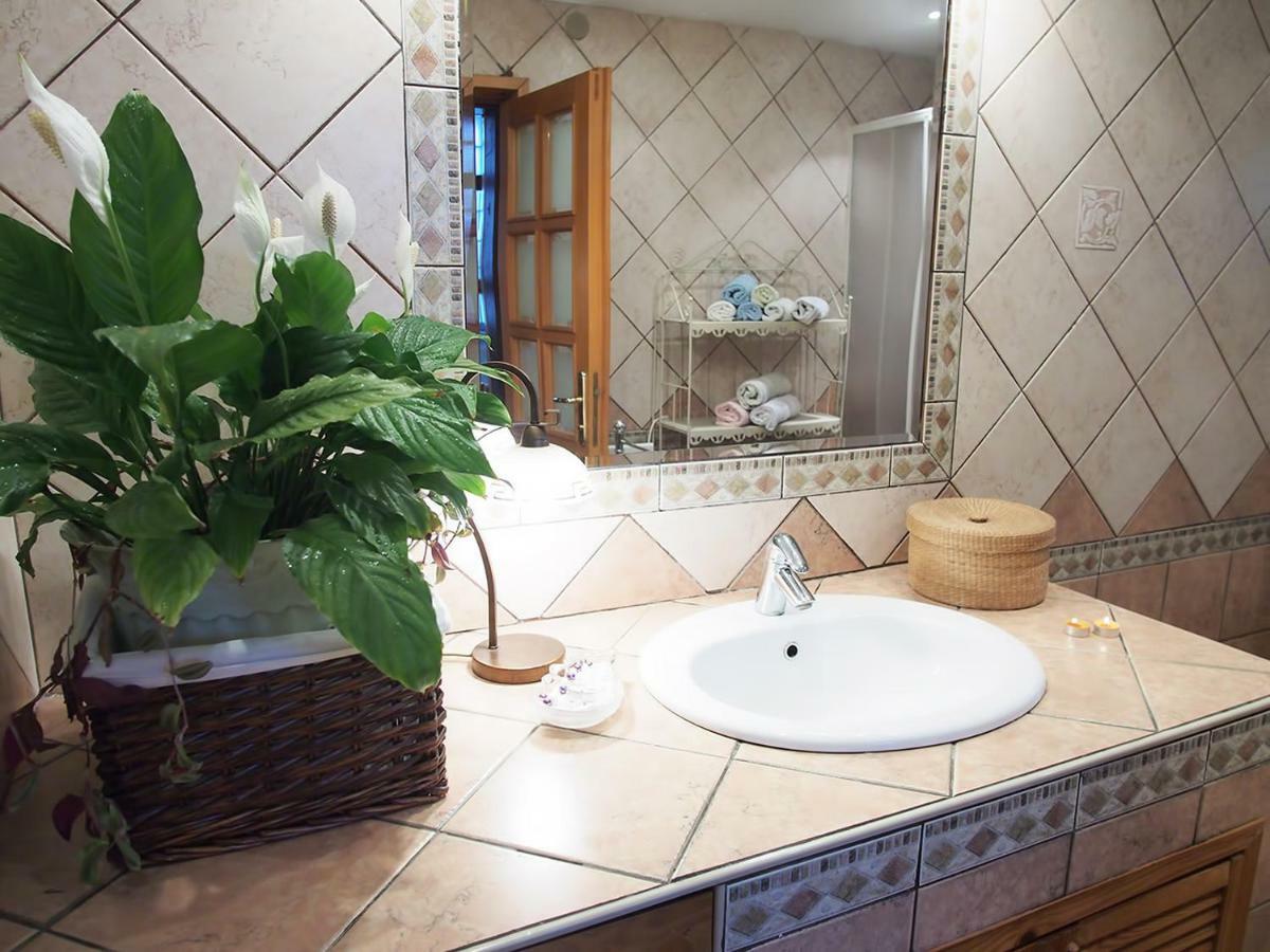 Apartment Ernestova Hisa ลกเว ภายนอก รูปภาพ